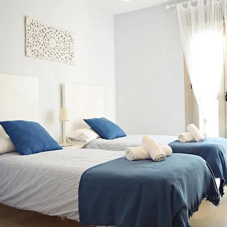 Fabuloso Apartamento En Primera Linea De Playa Con Parking Privado